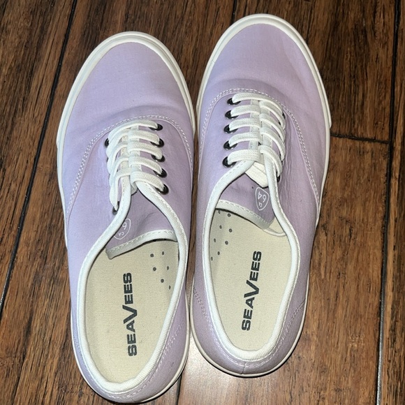 SeaVees Legend Standard Sneaker, Lavender - 7.5 - Picture 3 of 9